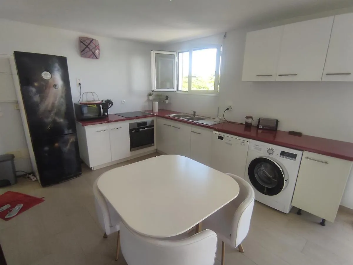Appartement Kazpucins T2 Vue Mer Et Pitons Les Trois-Ilets