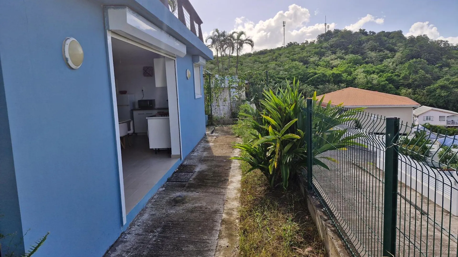 Appartement Kazpucins T2 Vue Mer Et Pitons Les Trois-Ilets